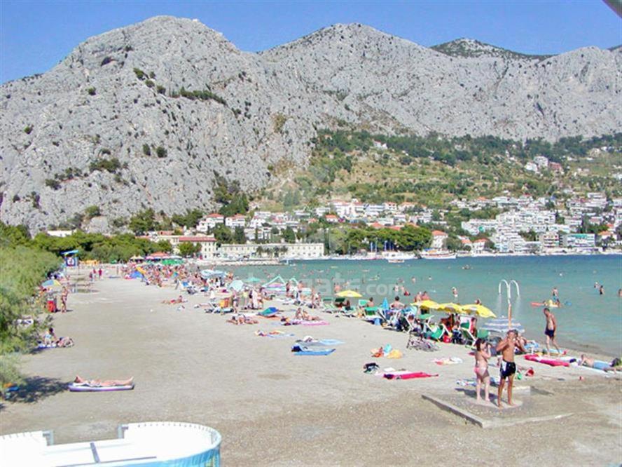 Apartment With 2 Balconies And Sea View Omiš Buitenkant foto